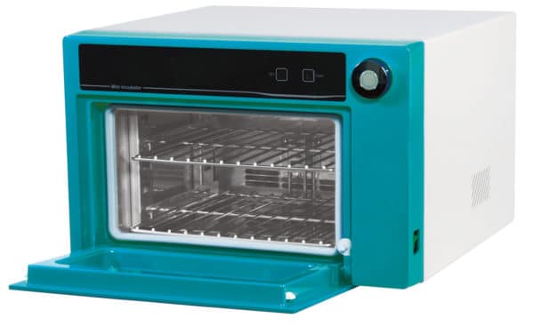 LAB COMPANION MODEL IM-10 10L MINI INCUBATOR